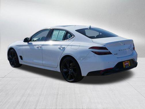 2023 Genesis G70 2.0T AWD