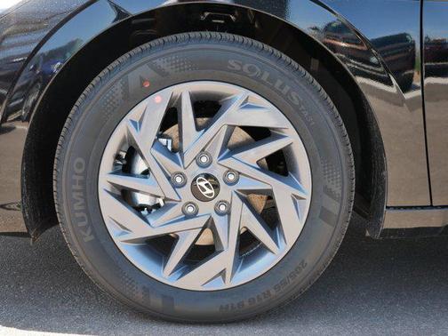 2025 Hyundai ELANTRA HEV Blue
