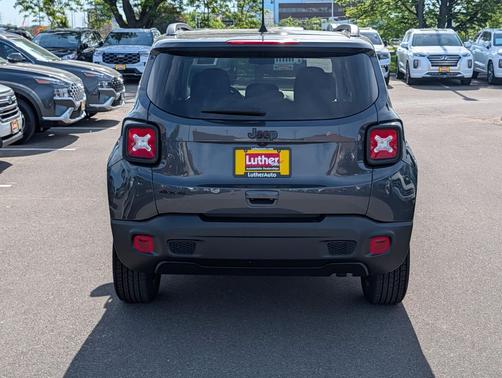 Graphite Gray 2023 Jeep Renegade Altitude
