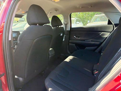 Ultimate Red 2023 Hyundai ELANTRA SEL