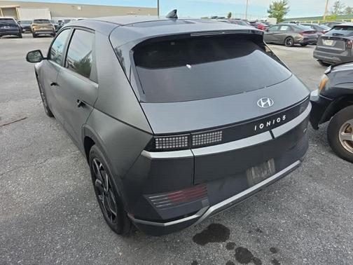 Shooting Star (Matte Gray) 2023 Hyundai IONIQ 5 SEL