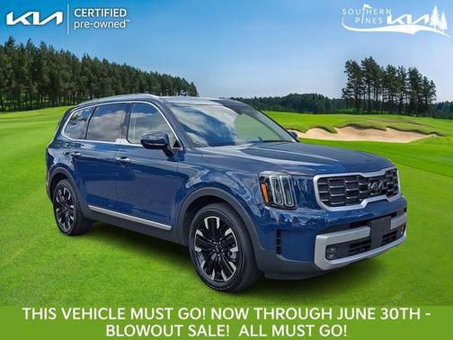 Midnight 2023 Kia Telluride SX