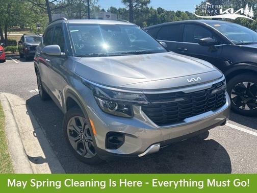 Steel Gray 2024 Kia Seltos S