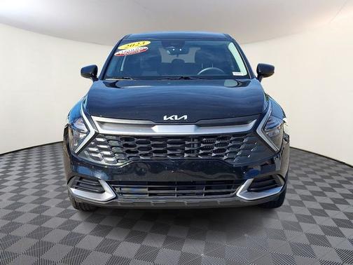 2023 Kia Sportage Hybrid LX