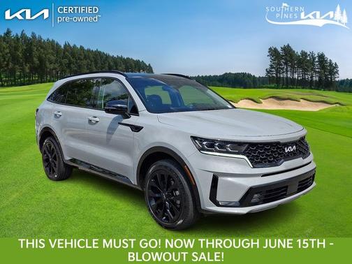 Gray 2023 Kia Sorento SX