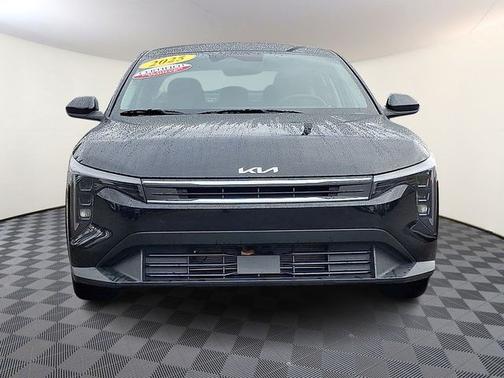 2025 Kia K4 LX
