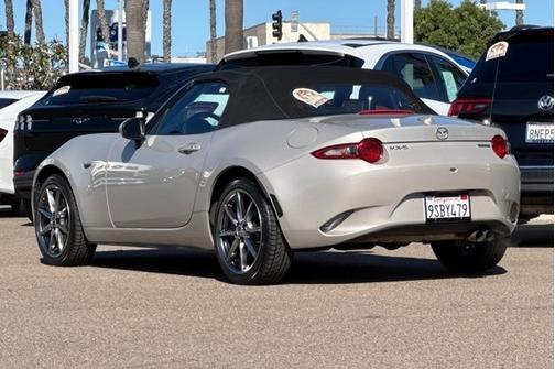 2022 Mazda MX-5 Miata GRAND TOURING