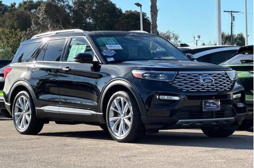 2023 Ford Explorer PLATINUM