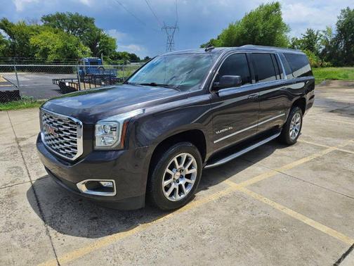 2018 GMC Yukon XL SLT