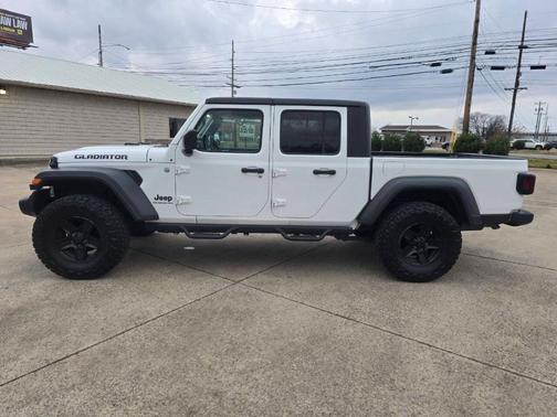 2020 Jeep Gladiator Sport