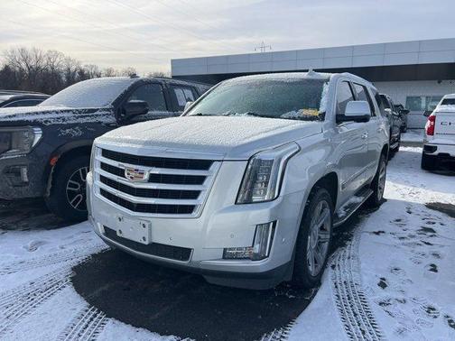 2019 Cadillac Escalade Luxury