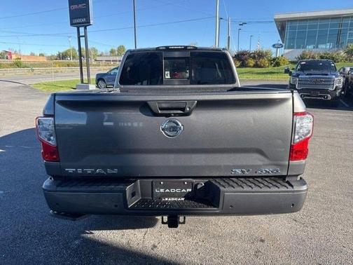 2021 Nissan Titan SV