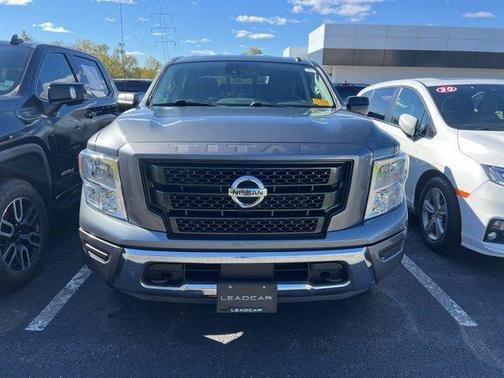 2021 Nissan Titan SV
