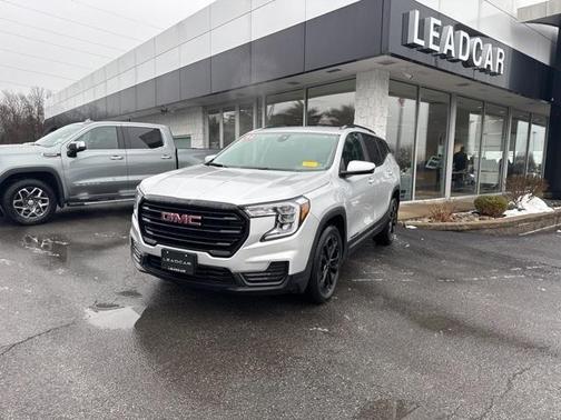 2022 GMC Terrain SLE