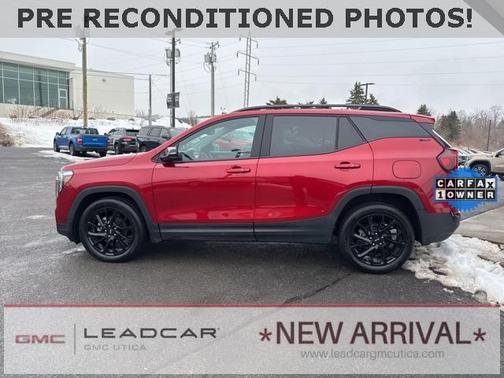 2023 GMC Terrain SLT