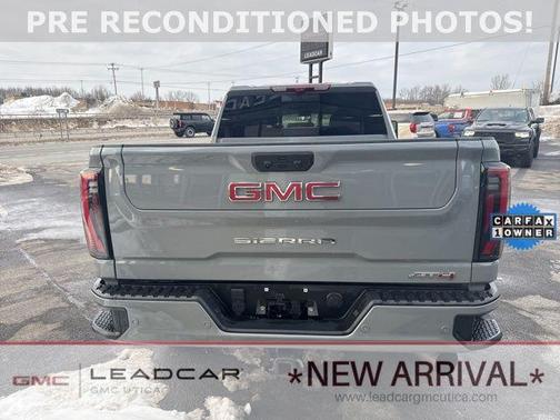 2024 GMC Sierra 2500 AT4