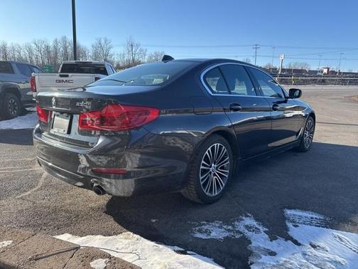 2019 BMW 530 i xDrive
