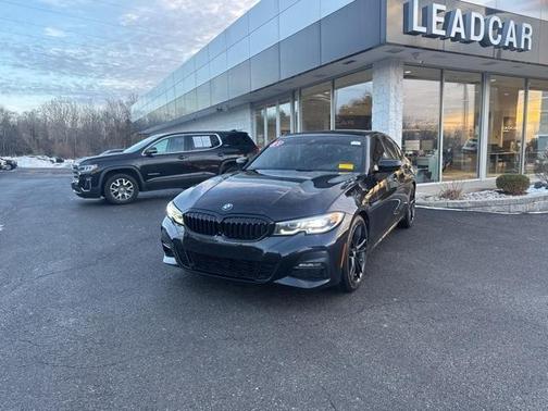 2021 BMW 330 i xDrive