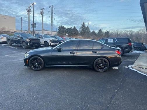 2021 BMW 330 i xDrive