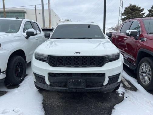 2023 Jeep Grand Cherokee L Laredo
