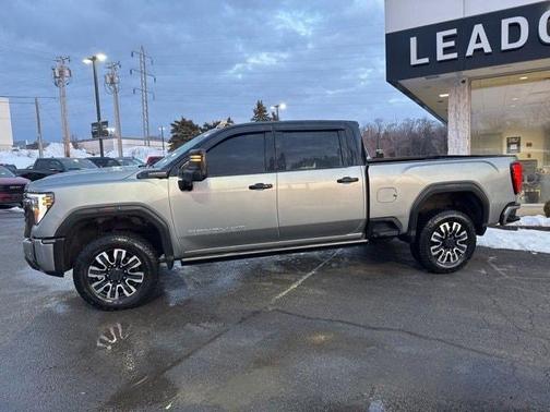 2024 GMC Sierra 3500 Denali Ultimate