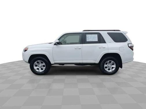 Super White 2021 Toyota 4Runner SR5