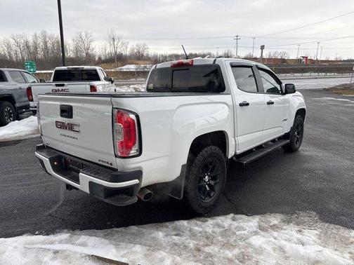 2022 GMC Canyon AT4 w/Leather