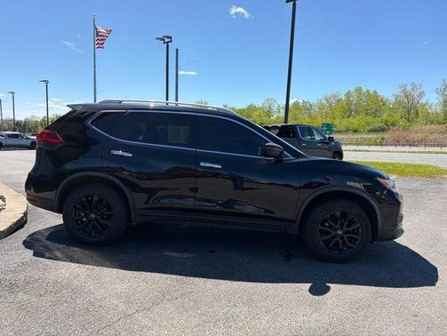 Magnetic Black 2020 Nissan Rogue SV