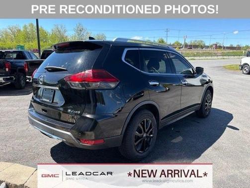 Magnetic Black 2020 Nissan Rogue SV