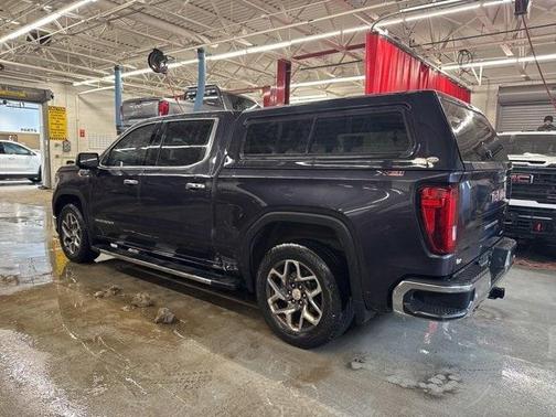 2022 GMC Sierra 1500 SLT