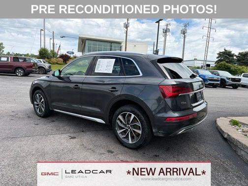 Manhattan Gray Metallic 2021 Audi Q5 45 Premium