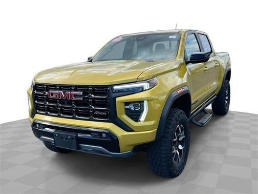 2023 GMC Canyon AT4X