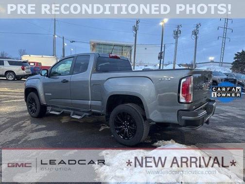 2022 GMC Canyon Elevation Standard