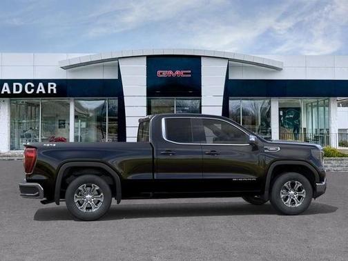 Onyx Black 2026 GMC Sierra 1500 SLE