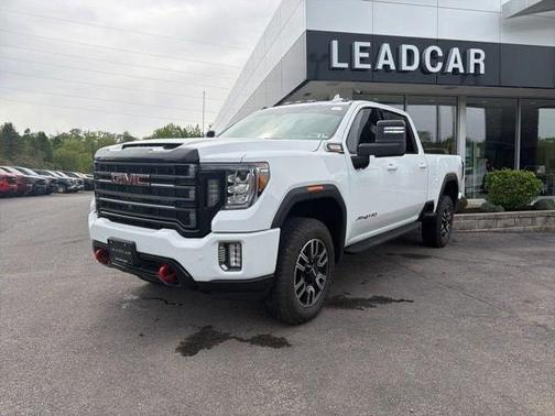 Summit White 2023 GMC Sierra 2500 AT4