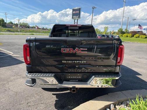 Carbon Black Metallic 2020 GMC Sierra 1500 SLT