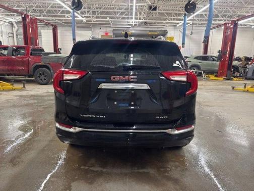 2023 GMC Terrain Denali