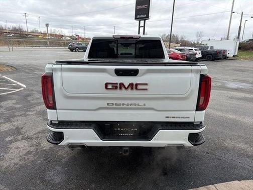 Summit White 2024 GMC Sierra 1500 Denali