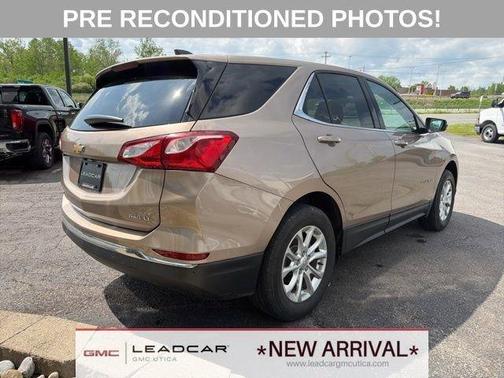 Sandy Ridge Metallic 2019 Chevrolet Equinox 1LT