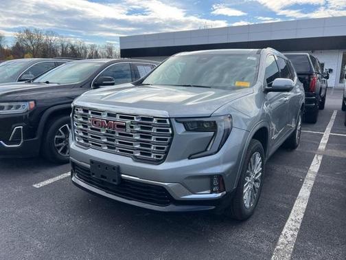 2025 GMC Acadia Denali