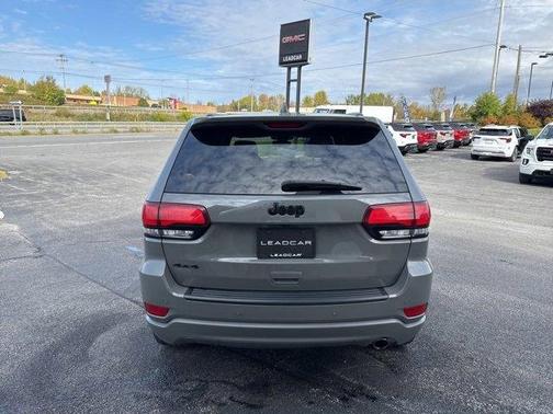2020 Jeep Grand Cherokee Altitude
