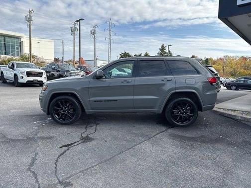 2020 Jeep Grand Cherokee Altitude