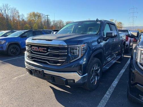 2022 GMC Sierra 1500 SLT