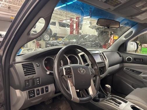 2015 Toyota Tacoma Base