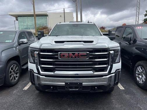 2025 GMC Sierra 2500 SLE