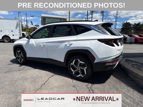 Quartz White 2022 Hyundai TUCSON SEL