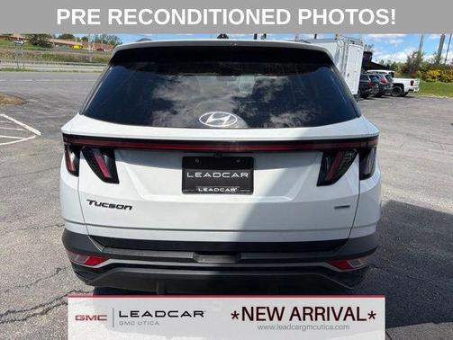 Quartz White 2022 Hyundai TUCSON SEL