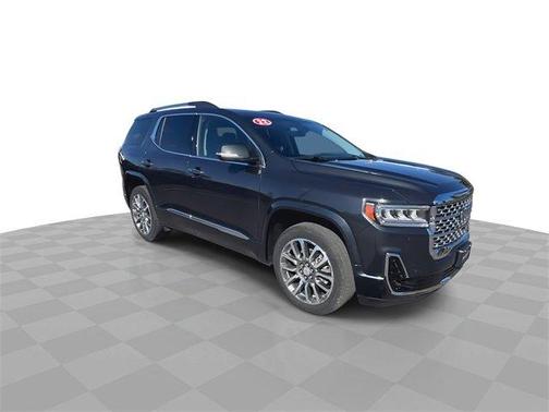 2022 GMC Acadia Denali