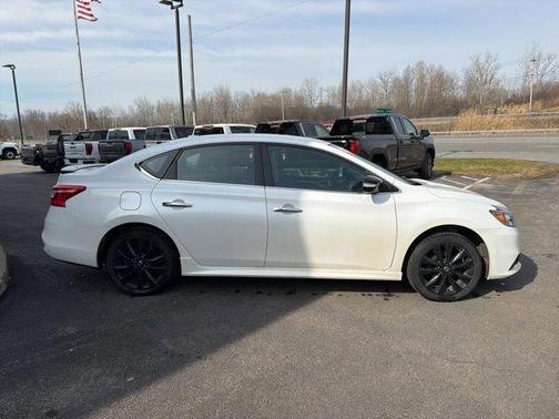 Aspen White 2018 Nissan Sentra SR