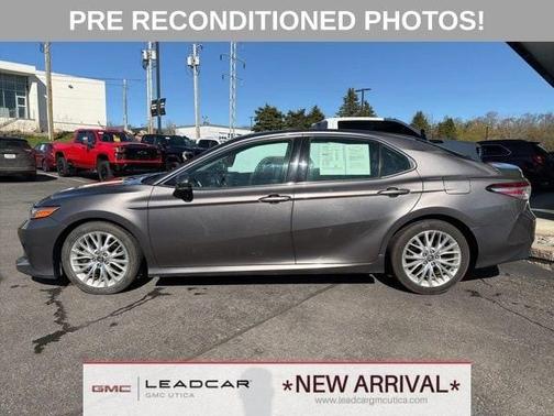 Predawn Gray Mica 2018 Toyota Camry XLE